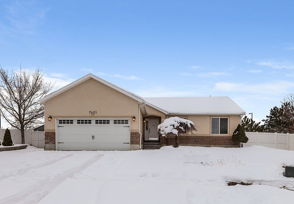 1st image of 7421 S Sycamore Glen Cir