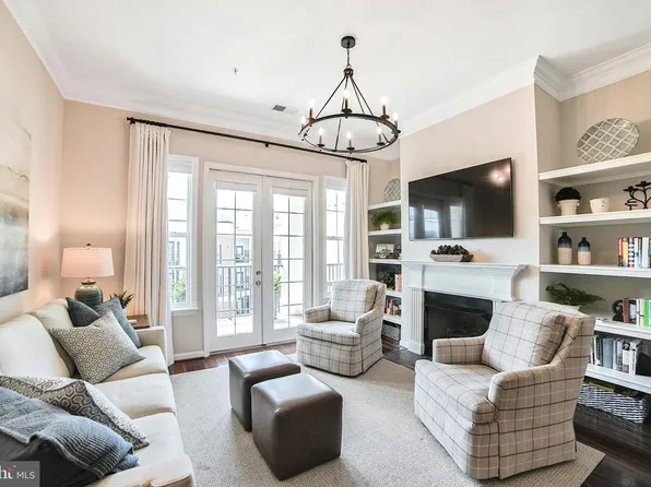 23 Arch Pl Unit 475, Gaithersburg, MD 20878