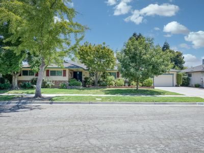 6356 N Sharon Ave, Fresno, CA, 93710