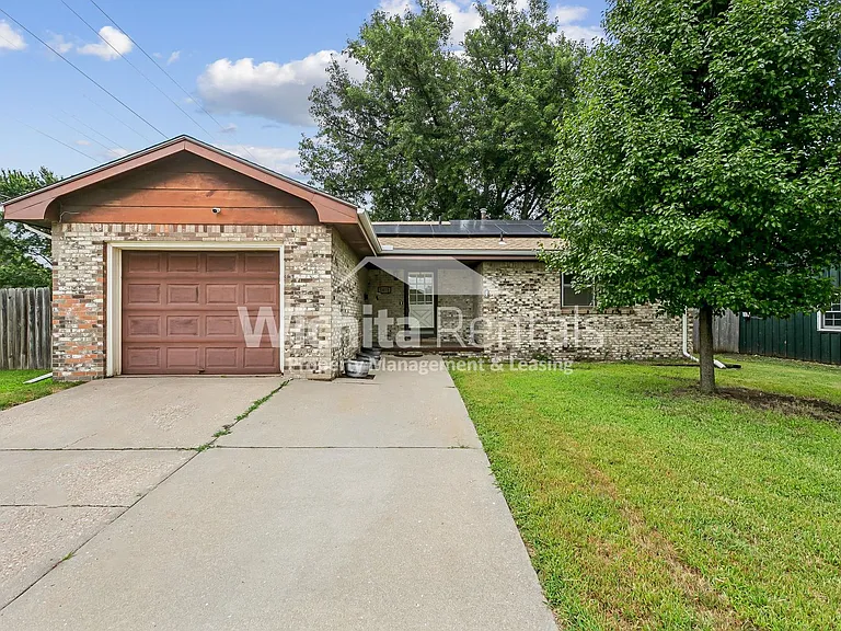 1418 Money St — Photo 1