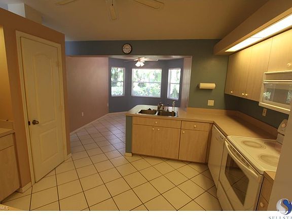 4th image of 9151 Cypress Dr S