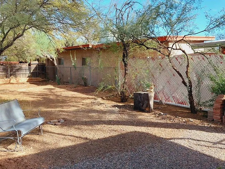 3225 E Patricia St — Photo 6