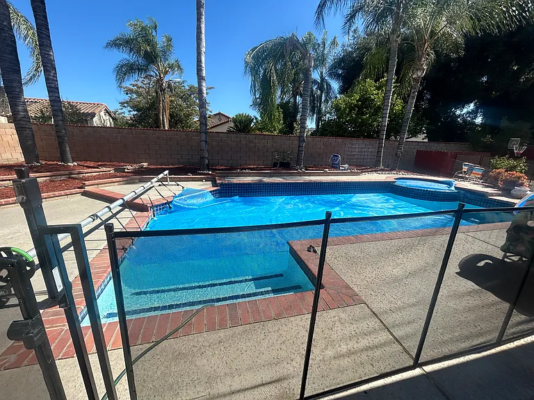 41633 Whittier Ave — Photo 4
