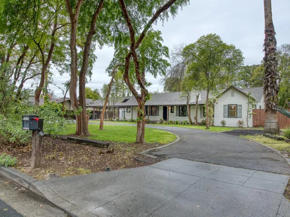 4235 N College Ave, Fresno, CA 93704