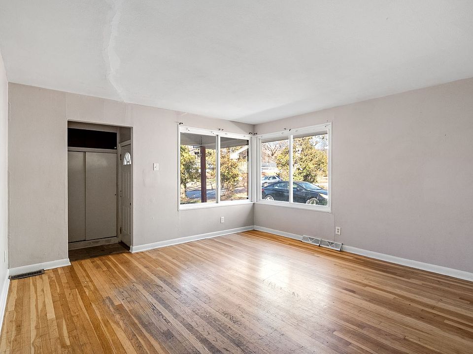 9834 Portage Dr, Saint Louis, MO 63136 Zillow