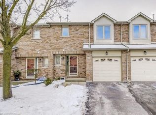 2774 King St E #32, Hamilton, ON L8G1J4
