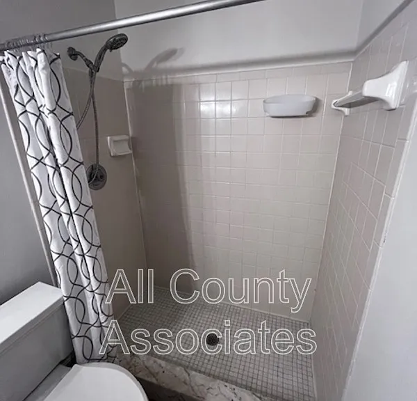 3277 Fox Chase Cir N #211 — Photo 26