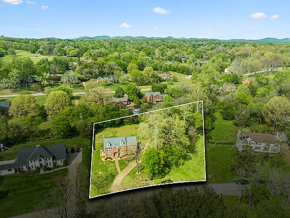 3rd image of 410 Martingale Dr