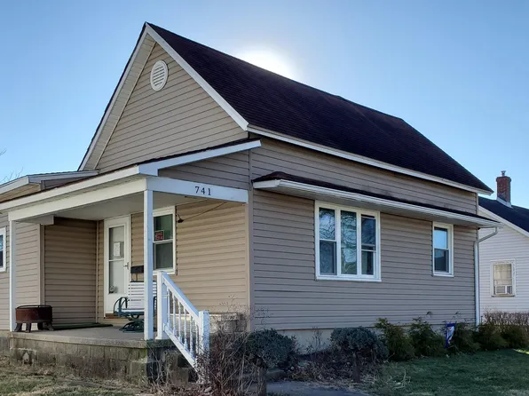 741 E Columbia St, Saint Marys, OH 45885