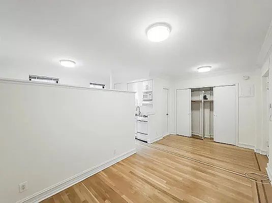 2nd image of 214 E 51st St APT 6E