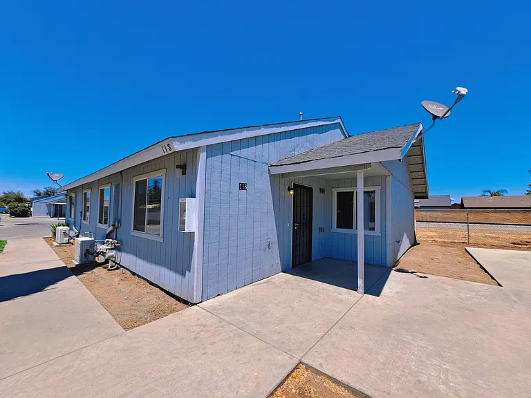 1452 S. College Ave — Photo 1