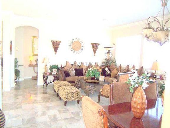 2nd image of 3024 Via Della Amore