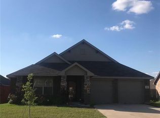 215 Belgian St, Waxahachie, TX 75165