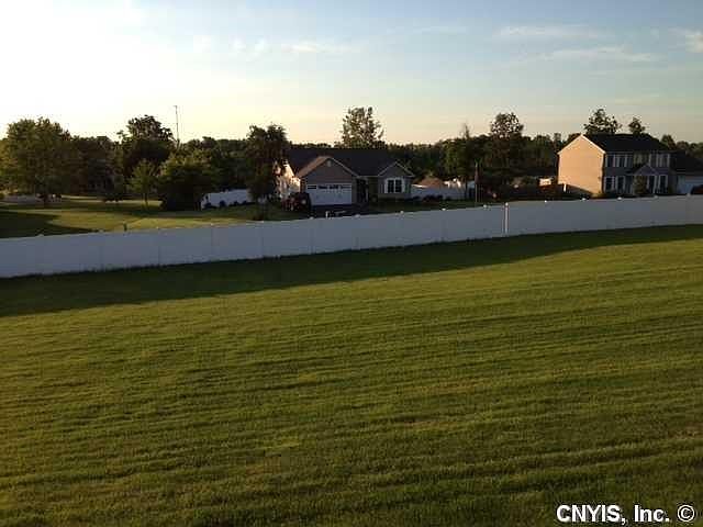 2nd image of 4 Rosewood Dr