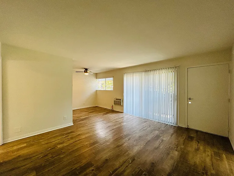 3550 Jasmine Ave #3556 — Photo 5