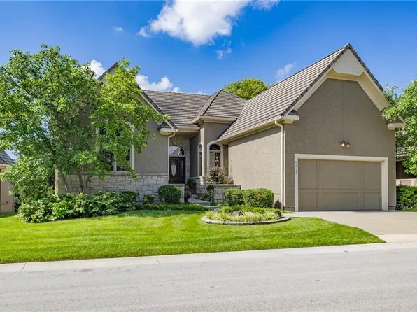 5313 W 124th Ter, Overland Park, KS 66209