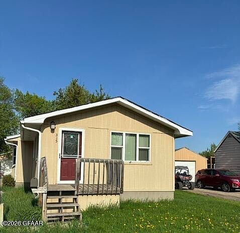 1st image of 315 Burgamott Ave