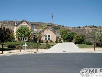 10741 Meadow Ridge St, Sunland, CA, 91040