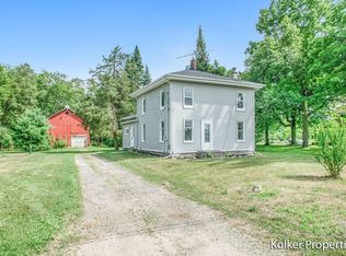 4886 Whites Bridge Rd, Belding, MI 48809