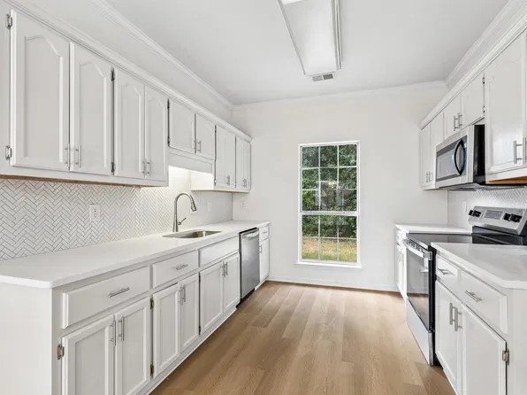 5400 J R Dr, Birmingham, AL 35235