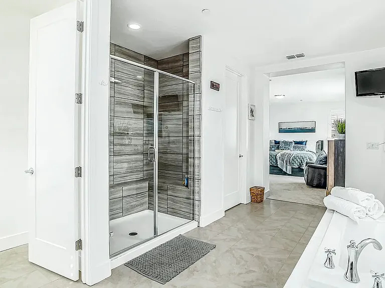 4022 Chalk Hill Way — Photo 24