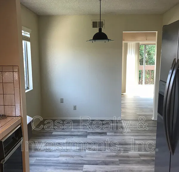 2112.5 Pullman Ln — Photo 14