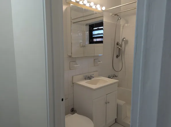 94-31 59th Avenue image 24 of 26