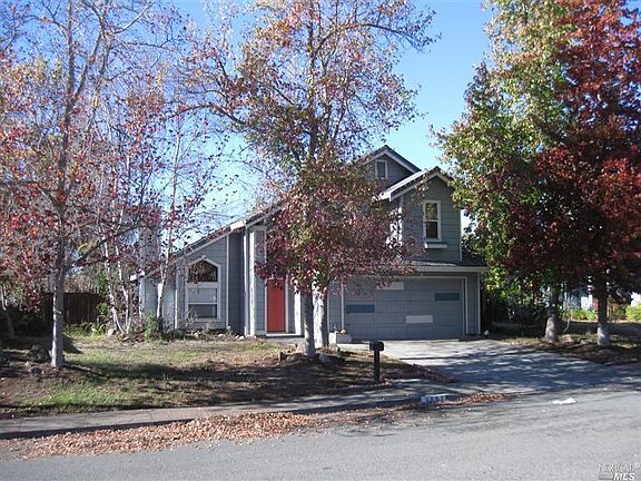 2nd image of 1251 Locust Dr