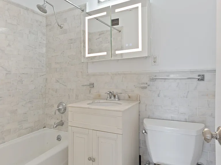 270 Luis M Marin Blvd #8E — Photo 18