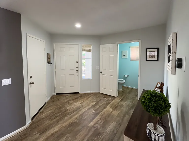 8932 Gateway View Ct — Photo 5