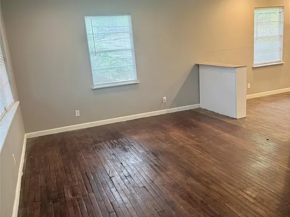 7915 Flintridge Dr, Houston, TX 77028