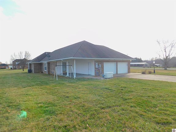 5th image of 111 Norman Rd