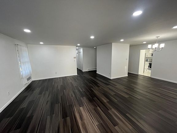 2nd image of 4 Saddler Ln