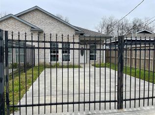 1908 Benson St #A, Houston, TX 77020