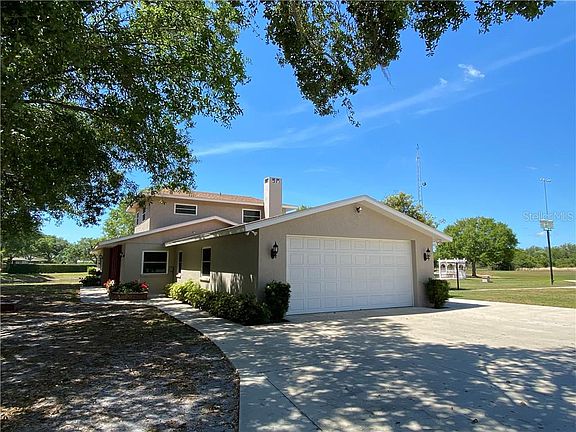 2nd image of 320 Sinclair Dr