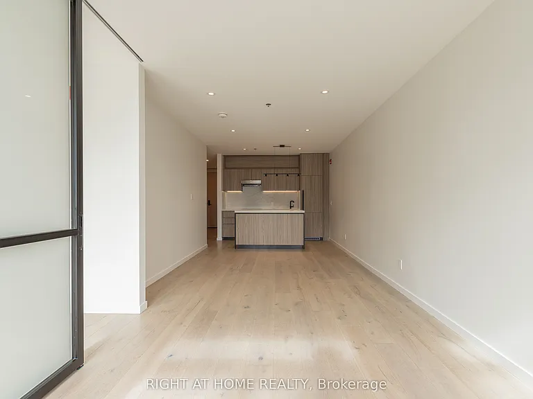 778 Queen St E #206 — Photo 18