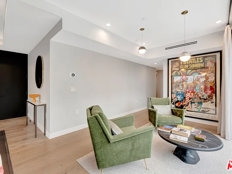 1017 N Croft Ave #Penthouse 01 — Photo 15