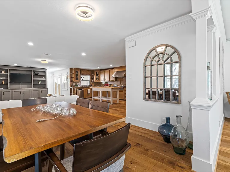 3902 Colquitt St — Photo 11