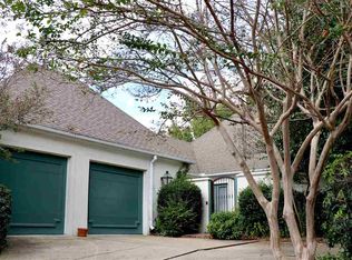 1 Northpointe Cv, Jackson, MS 39211