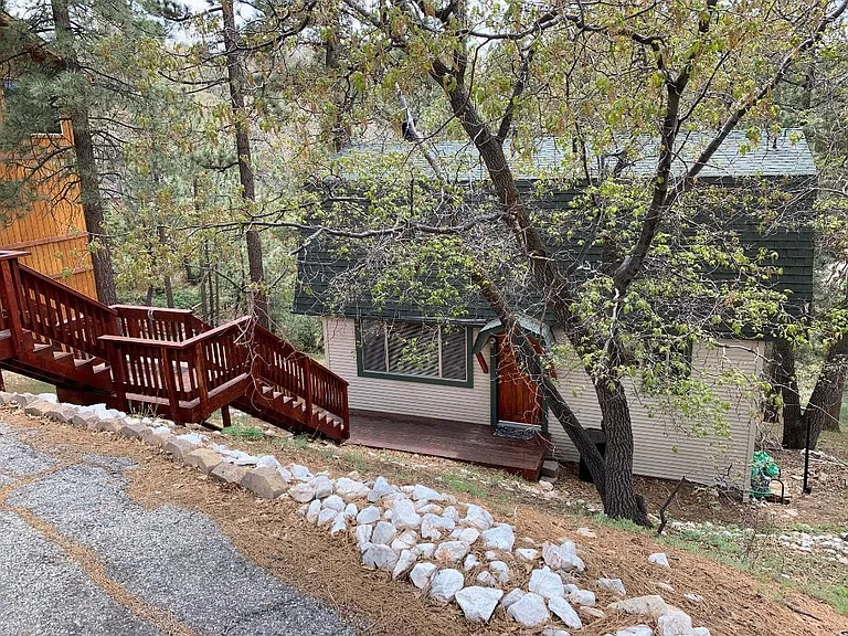 693 Butte Ave — Photo 16
