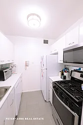 Rented by Peter Ashe