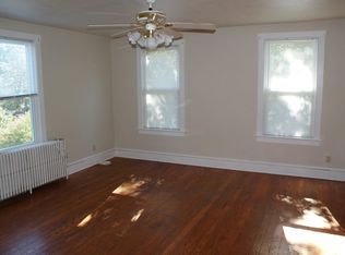 243 E Main St APT 5, Elkton, MD 21921