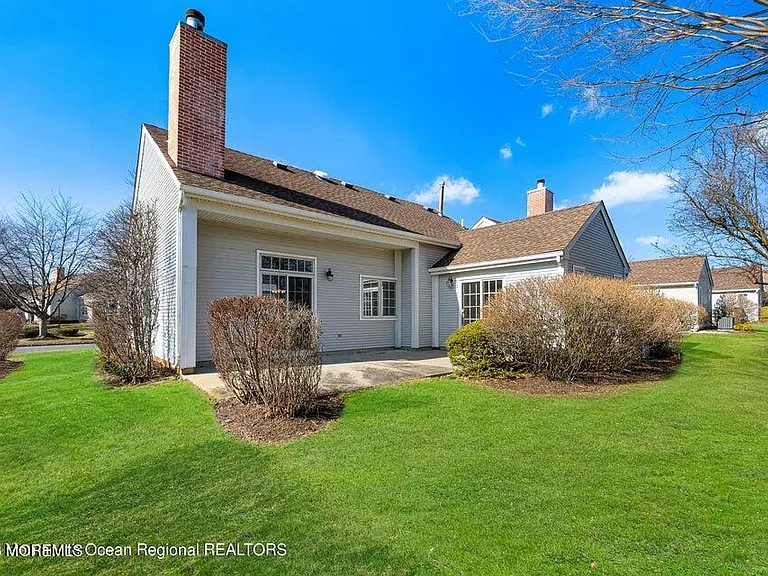 48 Rutland Ln — Photo 21