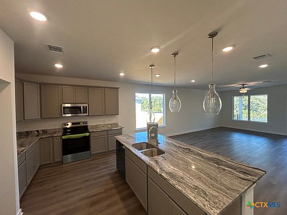 5th image of 106 Nettie Dr
