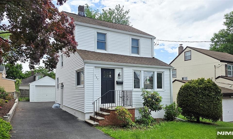 1st image of 564 Maple Ave