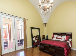 319 Grosbeak St, Laredo, TX 78045