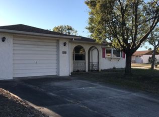 11737 Oceanside Dr, Port Richey, FL 34668