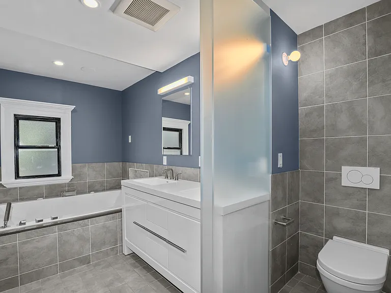 753 Warburton Ave — Photo 16