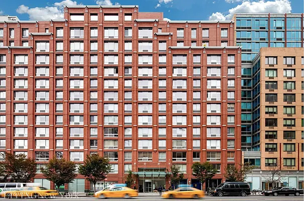 Rented by Corcoran | media 6