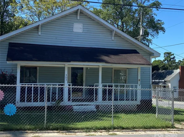 303 Parker Ave, Mooresville, NC 28115